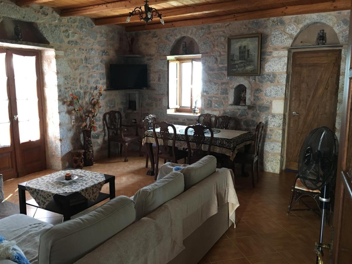 Peace In The Wildest Landscape Of Mani Villa Láyia Екстериор снимка